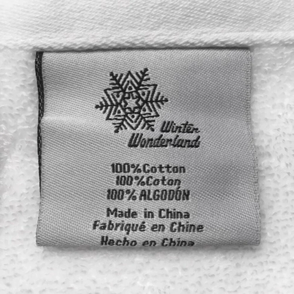2 new Winter Wonderland 100% Cotton 16x26